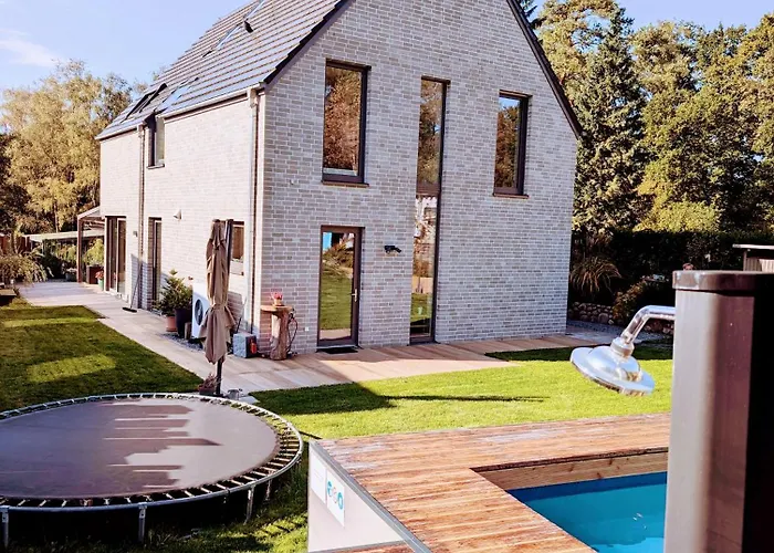 Architektenhaus Mit Spielplatz, Sauna & Pool Am Wald Nahe Hamburg בית נופש *